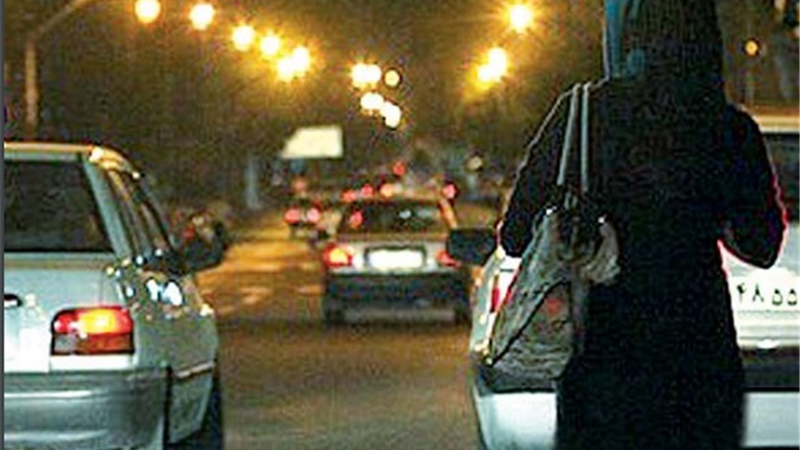 دام زنانه برای رانندگان هوسباز