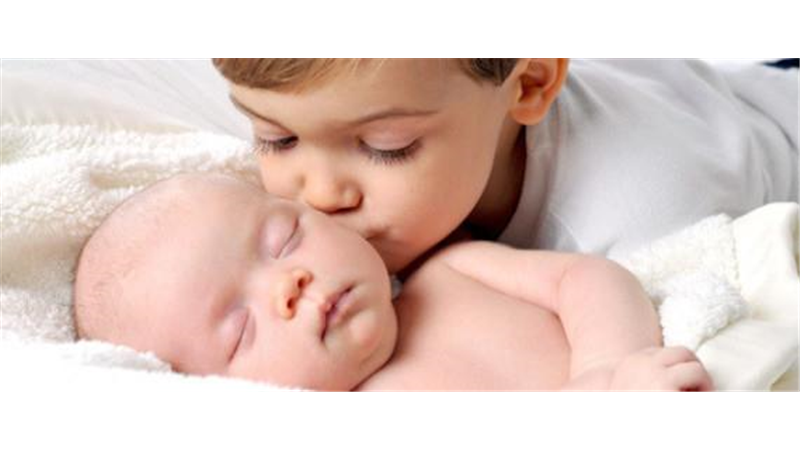 بهترین فاصله سنی فرزندان چند سال است