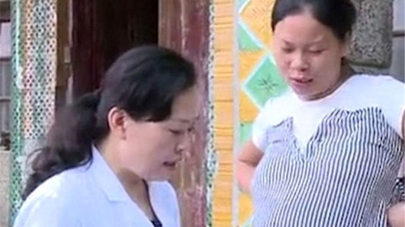 زنی 17 ماهه باردار است