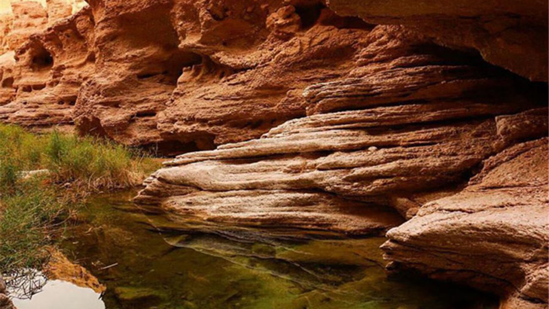 چرا و چگونه به دره کال جنی در طبس سفر کنیم