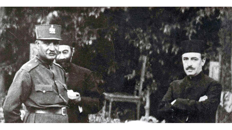 داغ و درفش نظمیه برای عزاداران حسینی