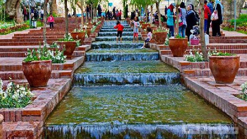 شهر  محلات چه جاهای دیدنی دارد