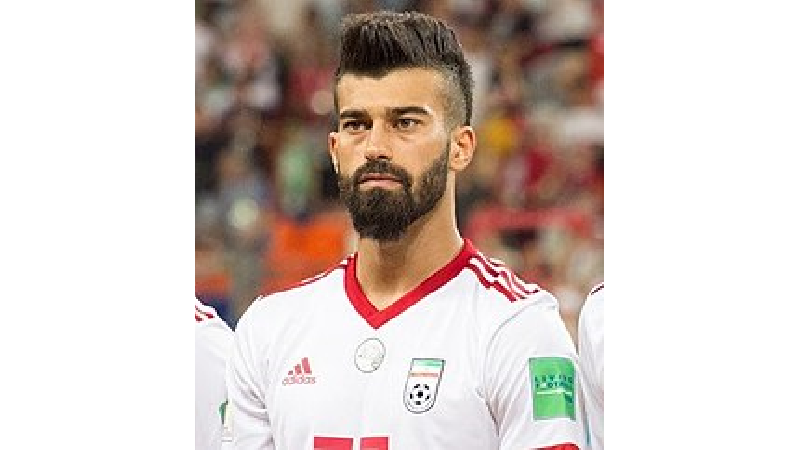 نمایش ضعیف رامین  رضاییان در بازی یک‌طرفه