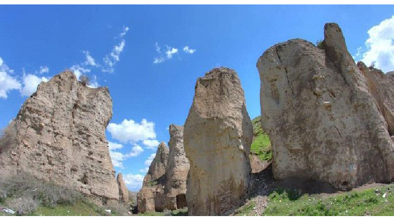 راهنمای کامل سفر به نهاوند ؛ شهر سراب‌های بی‌نظیر