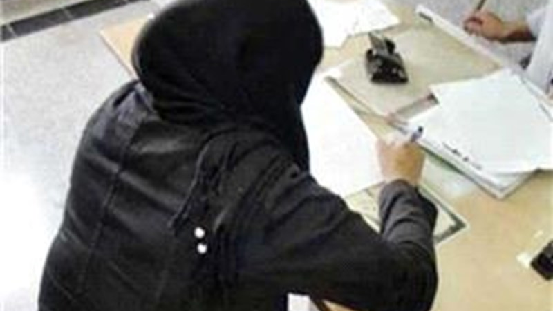 زنی که فریب حرف‌های شیطانی دوست مطلقه‌اش را خورد