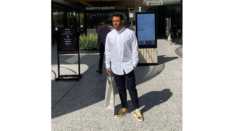 عکسی از محمدرضا گلزار در لس آنجلس