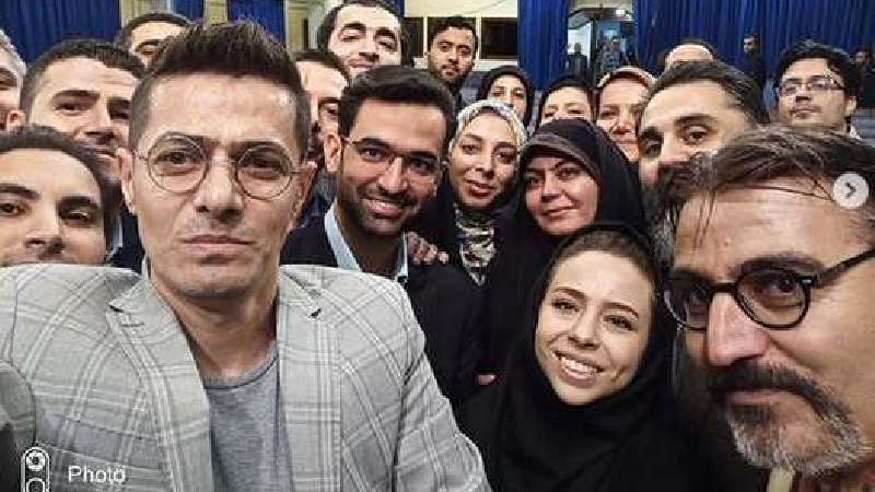 گوشی ایرانی شاهین 2 چه ویژگی‌هایی دارد