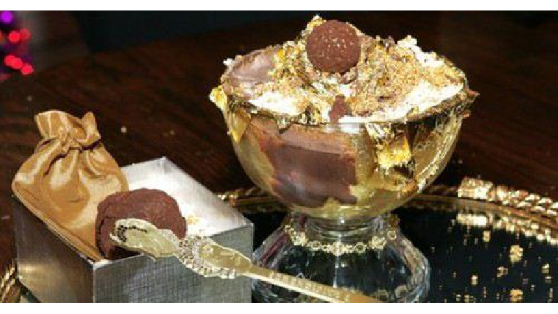 ماجرای فروش استیک و بستنی با طعم طلا در مشهد چیست