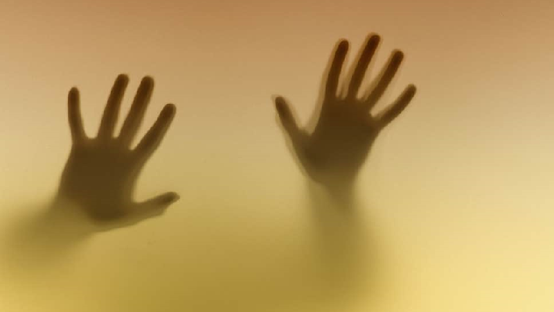 چرا گلوی زنم را بریدم