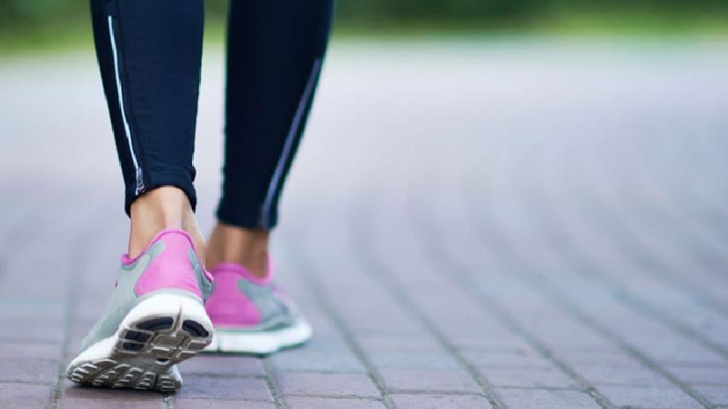 چرا پیاده روی می‌کنیم اما لاغر نمی‌شویم