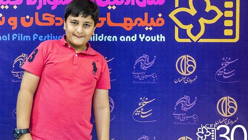 حرف‌های خواندنی محمدرضا شیرخانلو درباره بازی در نقش کمال در سریال حکایت های کمال