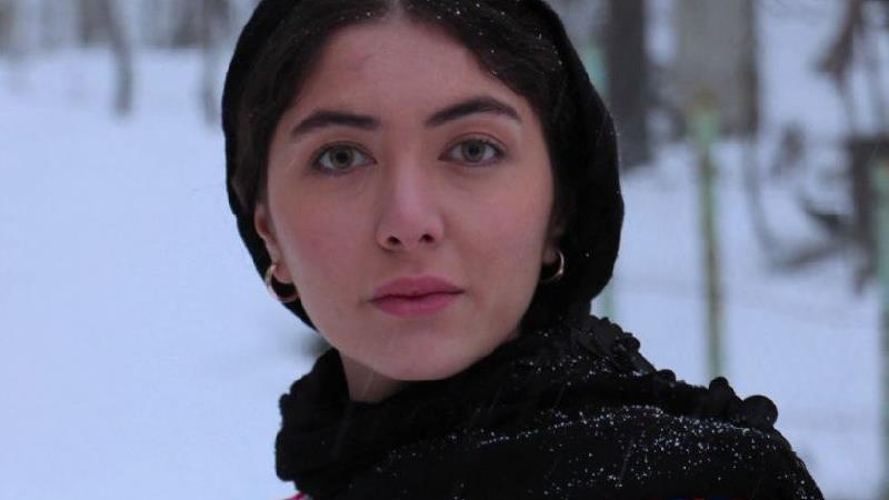 بیوگرافی کامل نگین غفاری بازیگر نقش طیبه در سریال به رنگ خاک