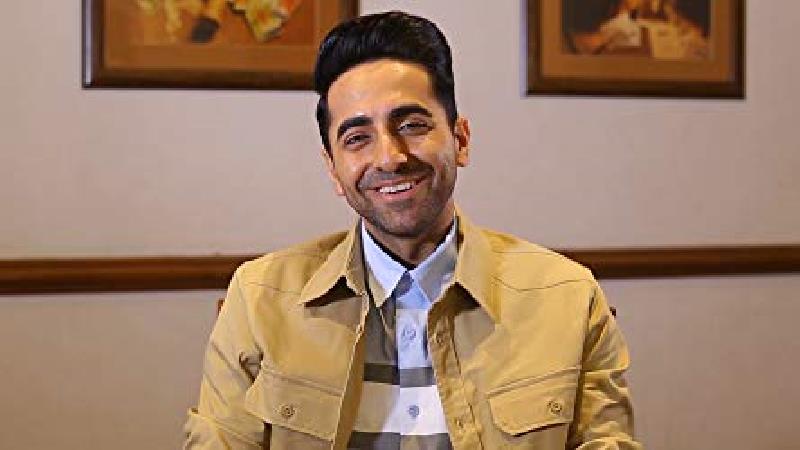 بیوگرافی و کارنامه هنری آیوشمن كورانا  ستاره بالیوود