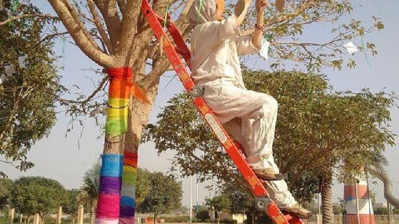 حرف‌های خواندنی دختری که آرزوی 453 نفر را برآورده کرده است