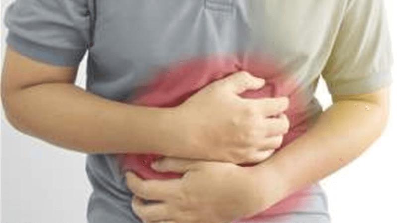 دلایل ریفلاکس و ترش کردن معده و راه‌های درمان