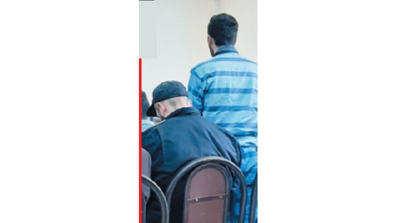 دام سیاه مرد شرور برای زنان خانه دار