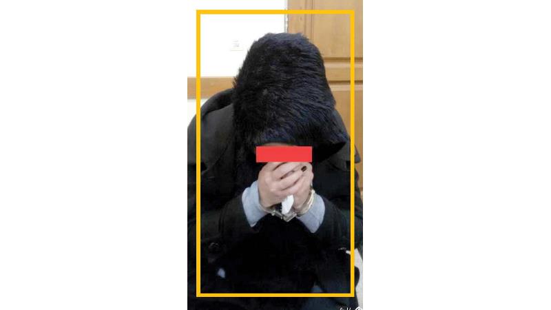 فرار سیاه زن جوان از خانه