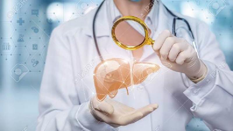 علت‌ها و علائم انواع بیماری‌های کبدی را بشناسید؛ از کبد چرب تا سیروز و هپاتیت