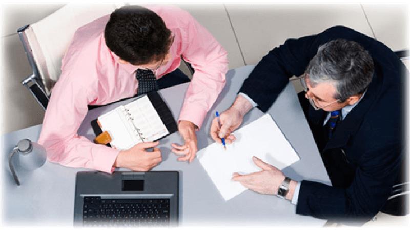 مشورت کردن چه فایده‌ای دارد و با چه کسانی باید مشورت کرد؟