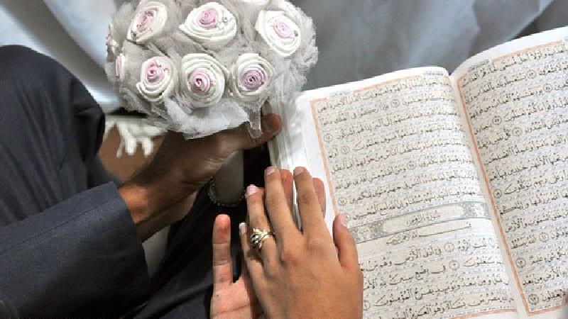 ازدواج فامیلی چه خوبی‌ها و چه بدی‌هایی دارد؛ از احتمال بیماری ژنتیکی تا طلاق کمتر