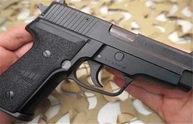 دستگیری مردی که از نقی معمولی تقلید کرد