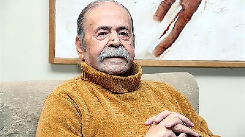 گفت‌وگو با محمد علی کشاورز: 90سال است خوشبختم