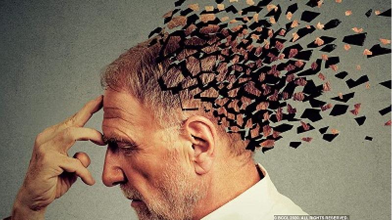 علت‌ها و علائم زوال عقل یا دمانس چیست + راه‌های پیشگیری