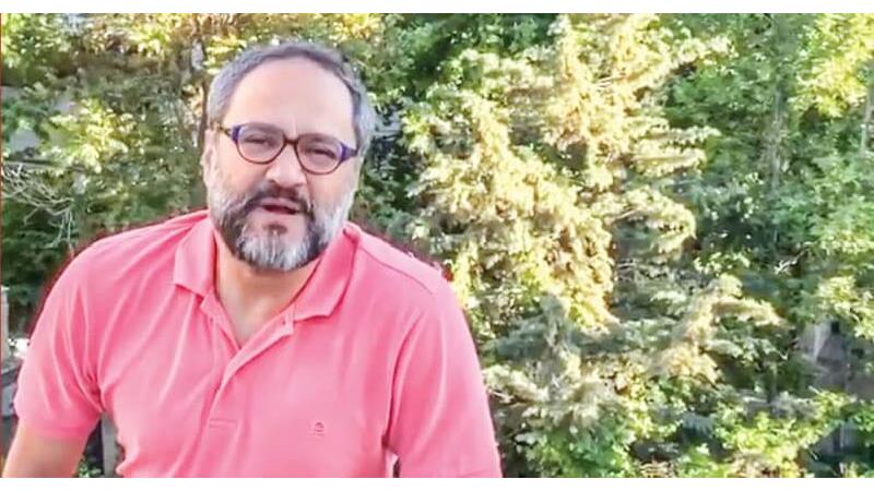 جزییات مسابقه استندآپ کمدی آنلاین رامبد جوان در اینستاگرام