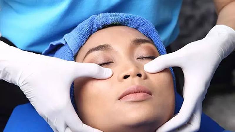 فیشیال پوست چیست و چگونه انجام می‌شود؟