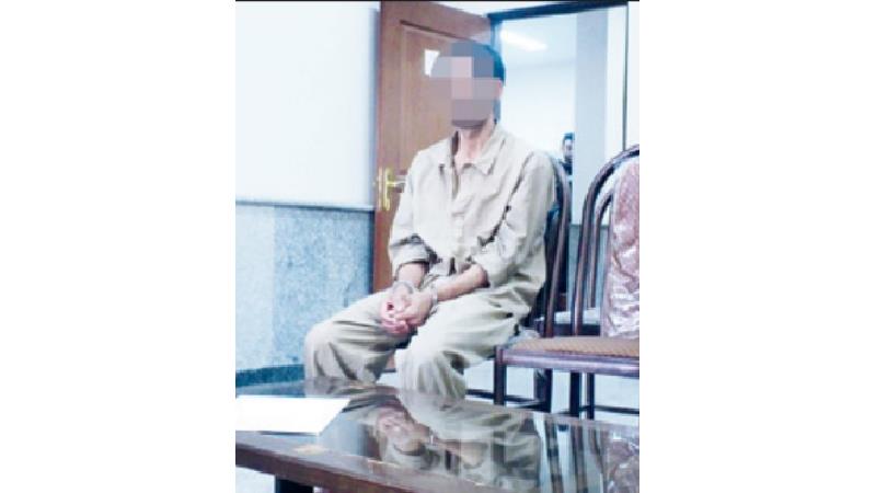 دختر 14 ساله در دام شیطانی گرفتار شد