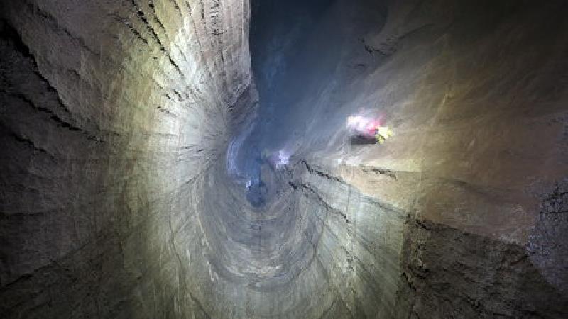 4 غار ایران که اسرارآمیز و پر راز هستند