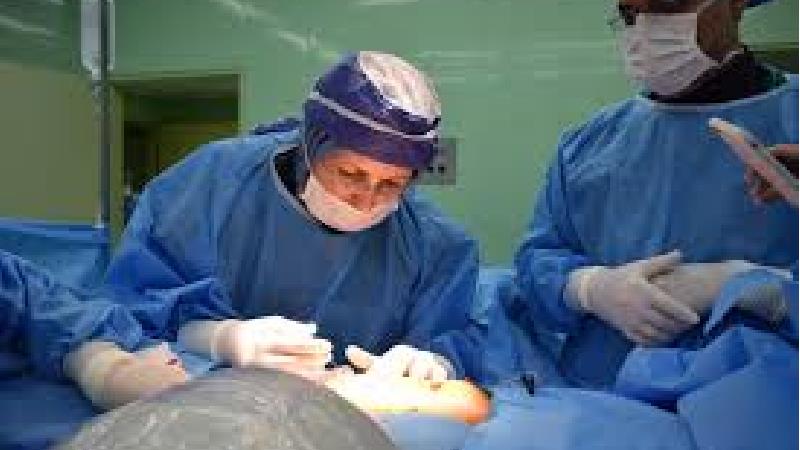 عمل بای پس روده  و عوارض آن چیست و چگونه انجام می‌شود