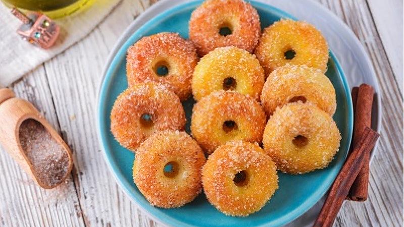 طرز تهیه دونات خانگی بدون فر چگونه است