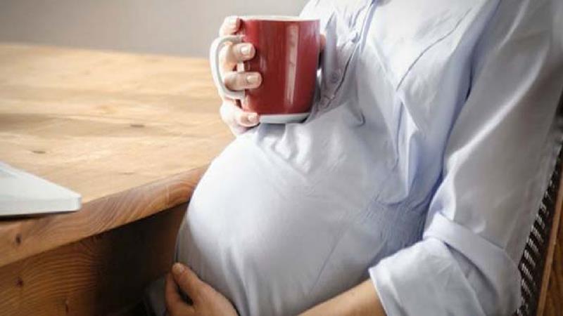 زایمان زنی که نمی‌ دانست باردار است