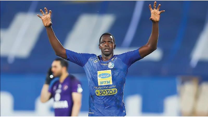 دیاباته، تنها دلگرمی آبی‌ها