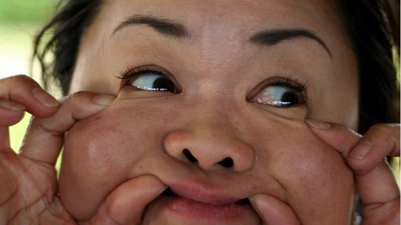 چه کار کنیم صورتمان لاغر شود