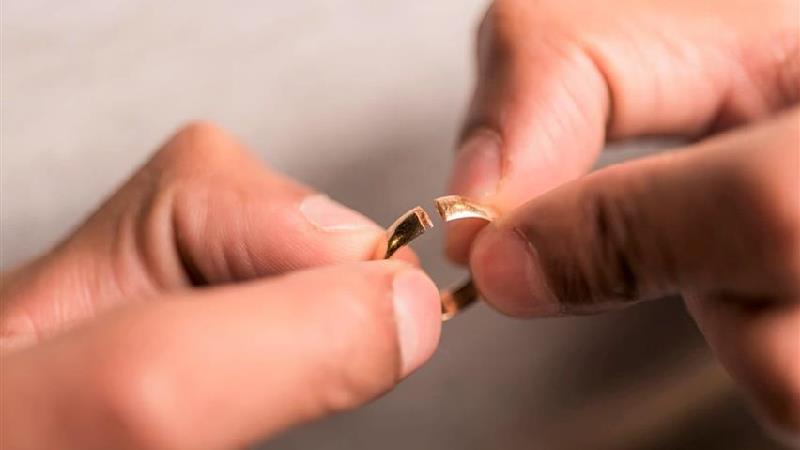 درخواست نوعروس برای طلاق از شوهر بدقول