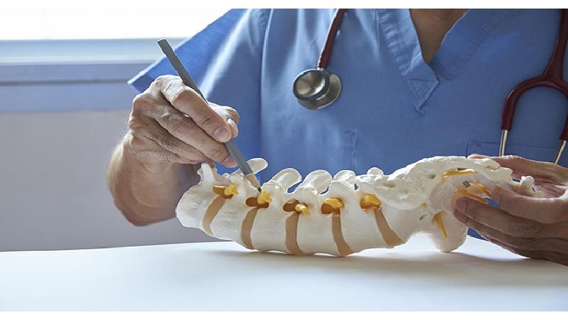 برای تقویت استخوان چه کار کنیم؛ توصیه‌های خوراکی و طب سنتی