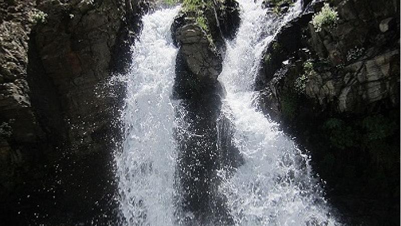 آبشار ایگل کجا است و چگونه به آنجا برویم