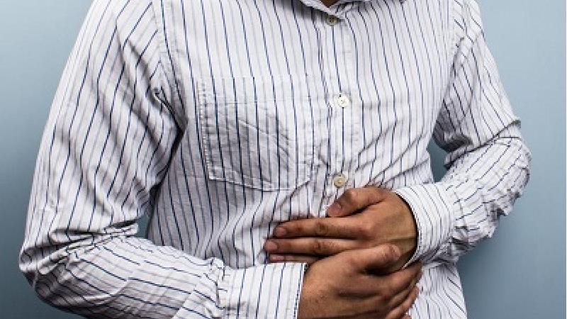 برای درمان ترش کردن معده چی بخوریم