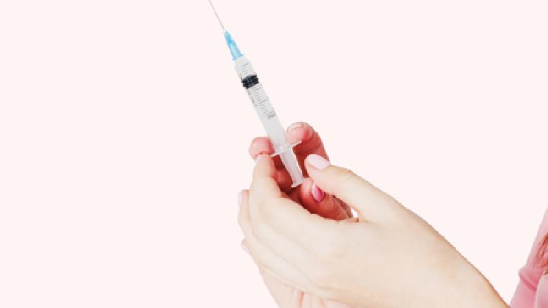 مرگ خانم دکتر به خاطر تزریق اشتباه