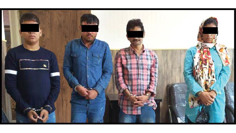 زن جوان؛ طعمه سیاه برای زورگیری از رانندگان