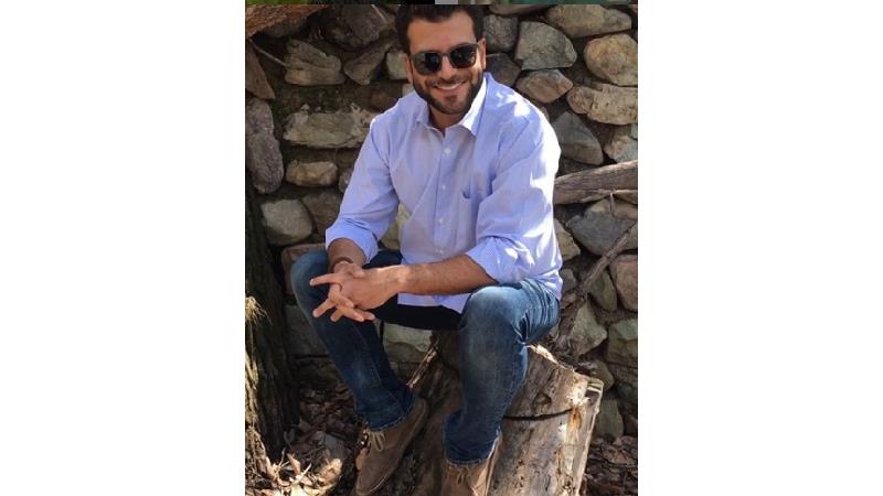 روزبه حصاری در نقش و سریالی جدید