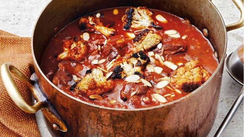 طرز تهیه کامل خورشت گل کلم با گوشت