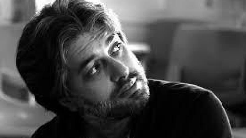 روایتی از زندگی کامیار شکیبایی، بردارزاده  مرحوم خسرو شکیبایی