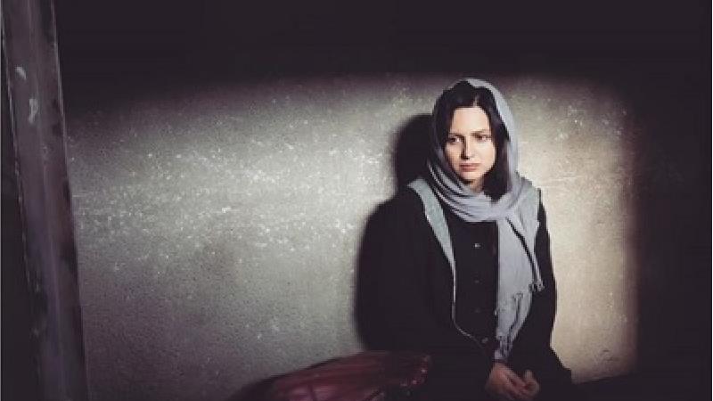 زندگینامه نیلوفر کوخانی که نقش تابان را در سریال خانه امن بازی می کند