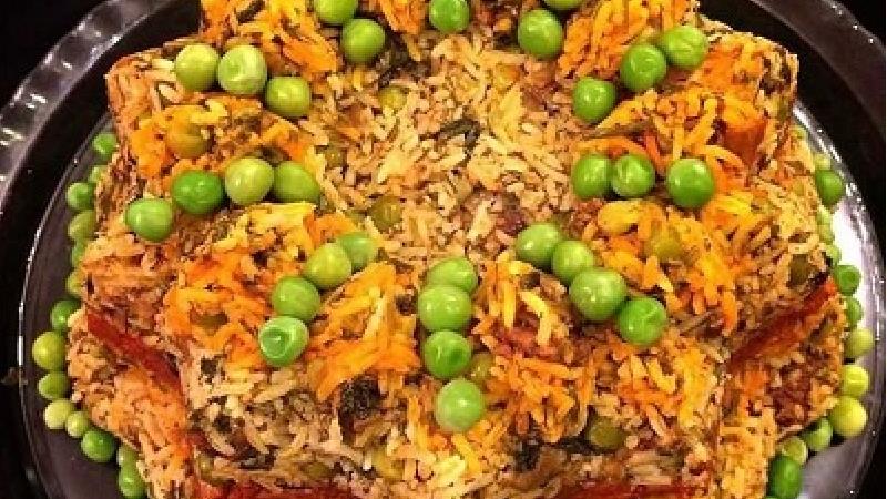 دستور پخت کامل نخود پلو با گوشت و نخود فرنگی