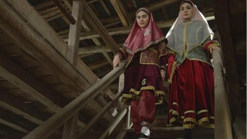 معرفی کامل فیلم مشمشه با بازی پسر خسرو شکیبایی؛ خلاصه داستان و بازیگران