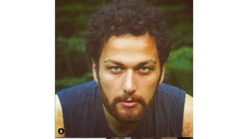 میلاد میرزایی، بازیگر نقش حسام در سریال شرم کیست