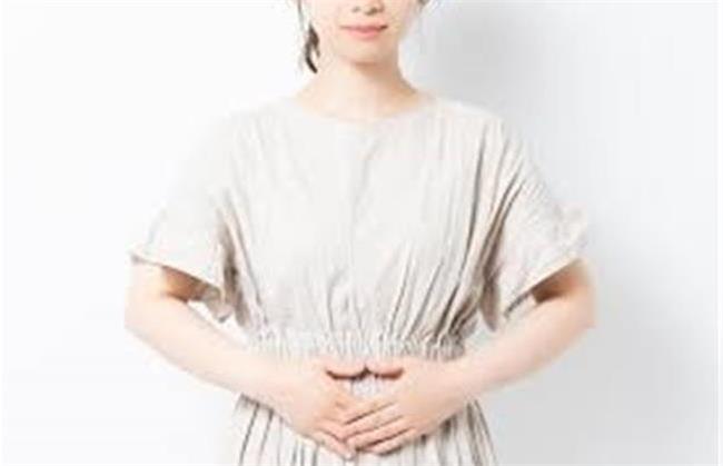 علت ایجاد فیبروم رحمی، راه های درمان و خوراکی های مفید